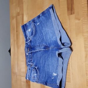 Denim Roll-Cuff Women’s Shorts - Blue